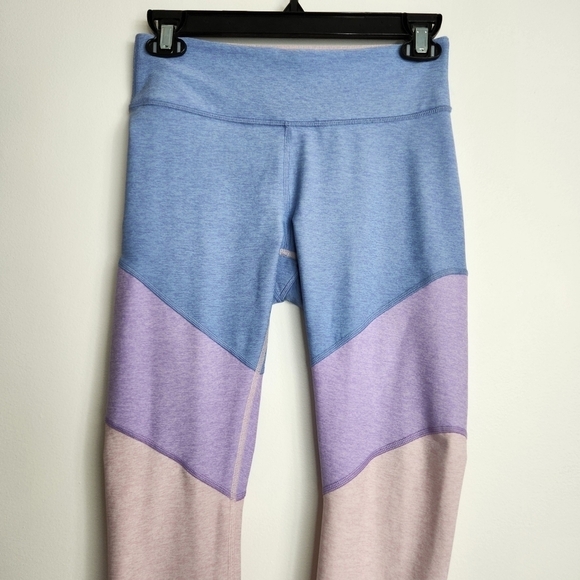Outdoor Voices 7/8 Springs Leggings in Lilac/Lavender Size S BNWT - Picture 3 of 14